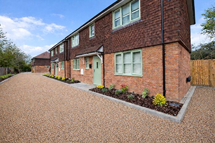 3 Bedroom Detached House For Sale In Chilworth, Guildford, Surrey, GU4