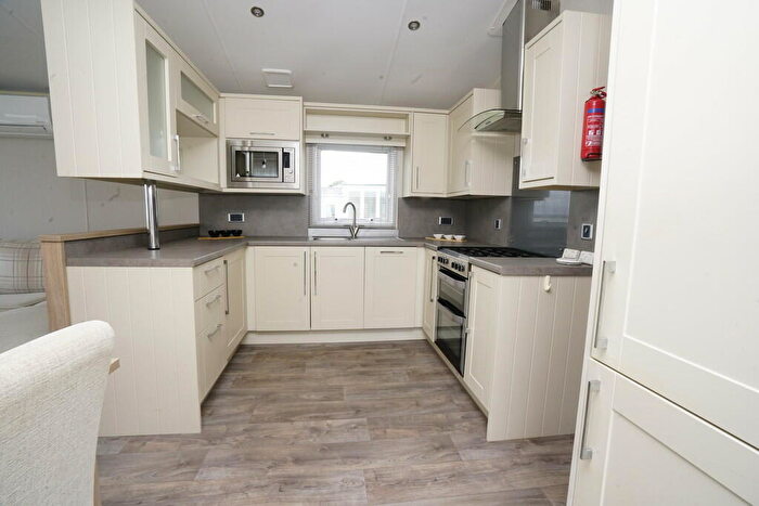 2 Bedroom Caravan For Sale In Pegwell Bay Holiday Park, CT11