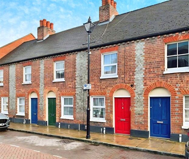 2 Bedroom Terraced House For Sale In High Street, Theale, Reading, RG7
