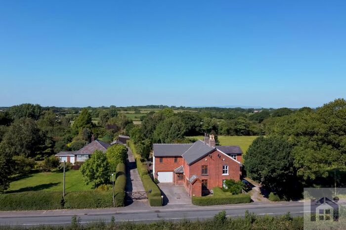 4 Bedroom Semi-Detached House For Sale In Moor Road, Croston, PR26