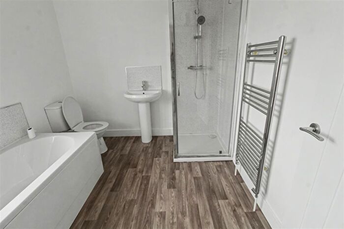 2 Bedroom Property To Rent In North Green, Calverton, Nottingham, NG14