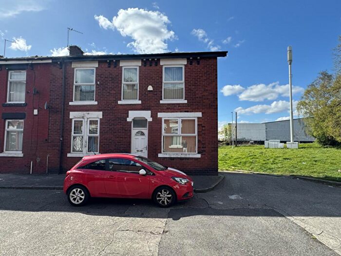 2 Bedroom Terraced House For Sale In Dunston Street, Manchester, M11