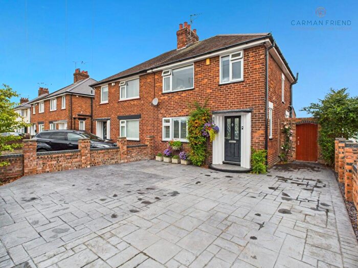 3 Bedroom Semi Detached House For Sale In Western Avenue, Blacon, CH1