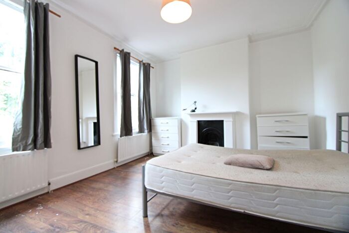 4 Bedroom Terraced House To Rent In Quicks Road, Wimbledon, SW19