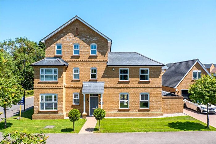 5 Bedroom Detached House For Sale In Chestnut Road, Allington, Maidstone, Kent, ME16