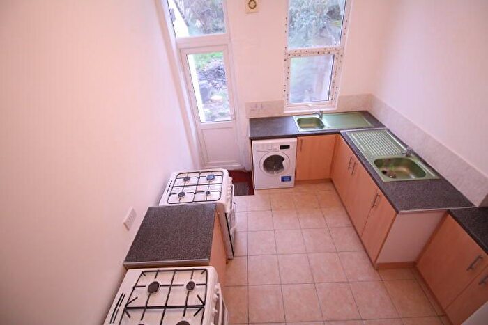 Property To Rent In Parchmore Road, Thornton Heath, CR7