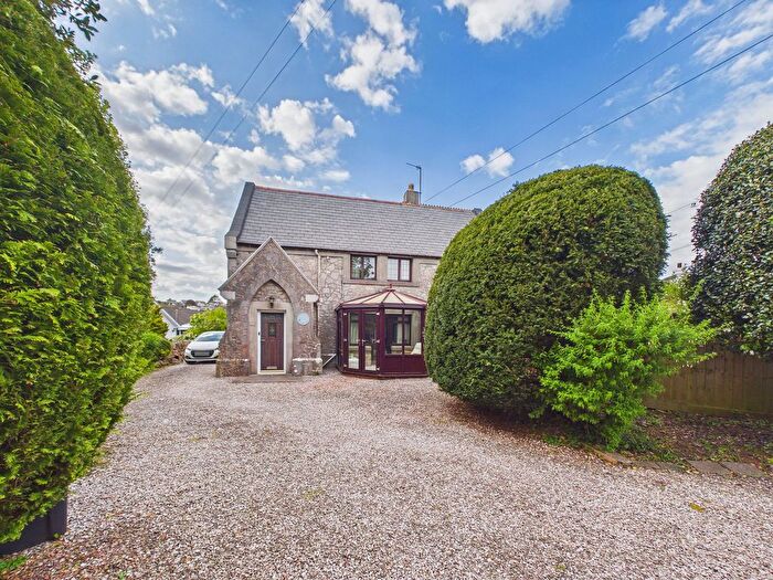 3 Bedroom Semi Detached House For Sale In Church Road, Barton, Torquay, TQ2