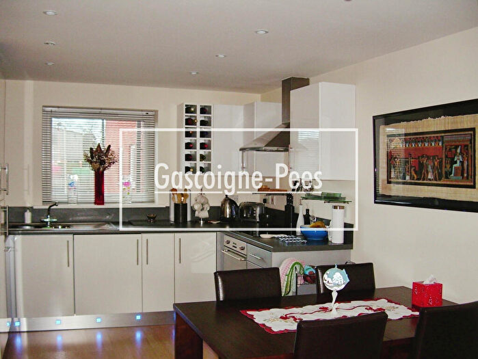 2 Bedroom Apartment To Rent In Basingstoke, RG21