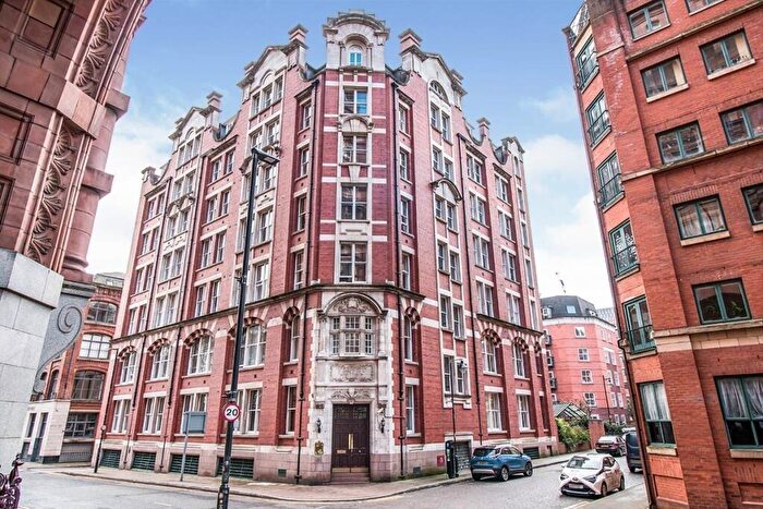 2 Bedroom Apartment For Sale In Sackville Street, Manchester, M1