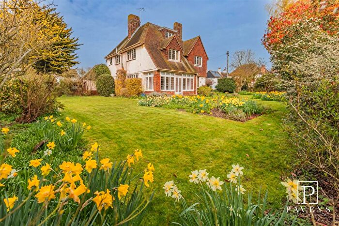 6 Bedroom Detached House For Sale In Third Avenue, Frinton-On-Sea, CO13