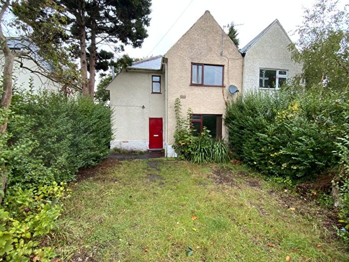 3 Bedroom Semi-Detached House For Sale In Farfield Avenue, Nottingham, NG9