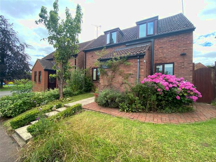 3 Bedroom Detached House For Sale In Kiln Lane, Welton, Northamptonshire, NN11