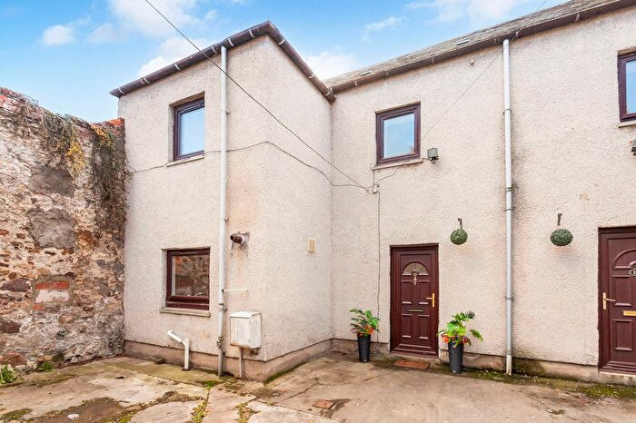 3 Bedroom Semi Detached House For Sale In Crown Court, Tranent, EH33