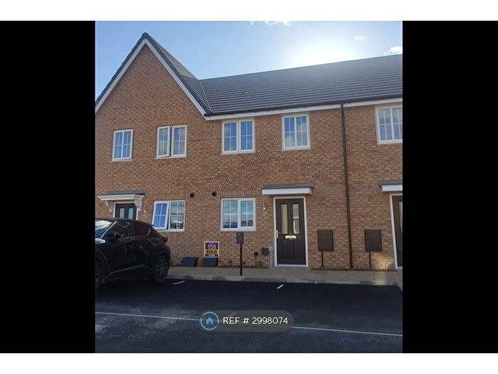 2 Bedroom Terraced House To Rent In Harvest Grove, Bedford, MK45