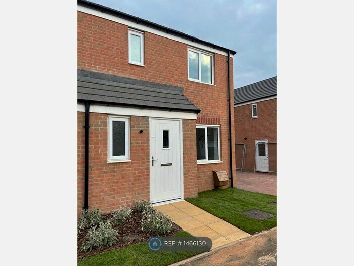 3 Bedroom Semi-Detached House To Rent In Fawsley Way, Northampton, NN2