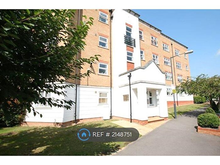 2 Bedroom Flat To Rent In Glaisher Street, London, SE8