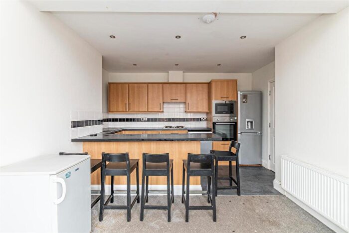 7 Bedroom Maisonette To Rent In Shortridge Terrace, Jesmond, Newcastle Upon Tyne, NE2