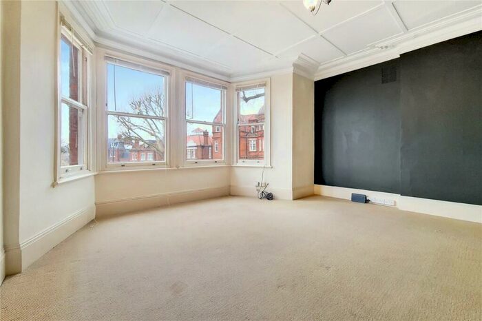 1 Bedroom Flat To Rent In Frognal, Hampstead, NW3
