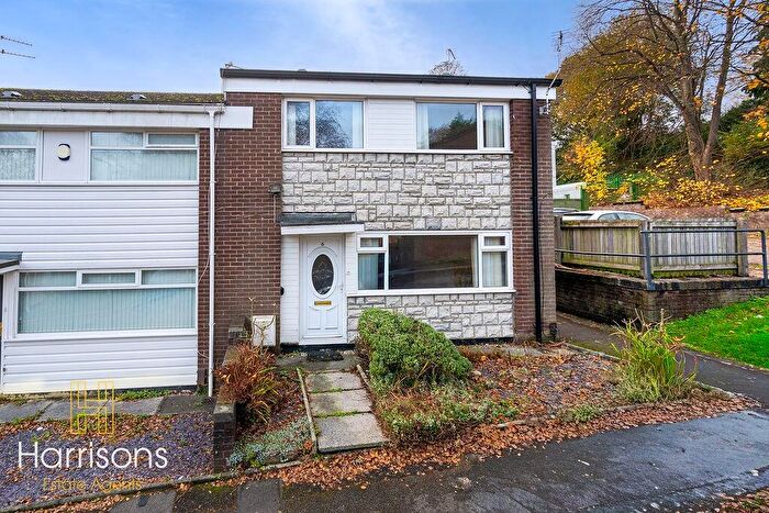 2 Bedroom End Of Terrace House For Sale In Kingswear Drive, Bolton, Lancashire, BL1