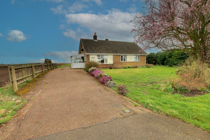 3 Bedroom Detached Bungalow For Sale In Upwell Road, March, PE15