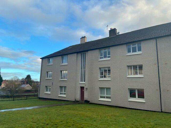 2 Bedroom Flat To Rent In Hutcheson Road, Thornliebank, G46