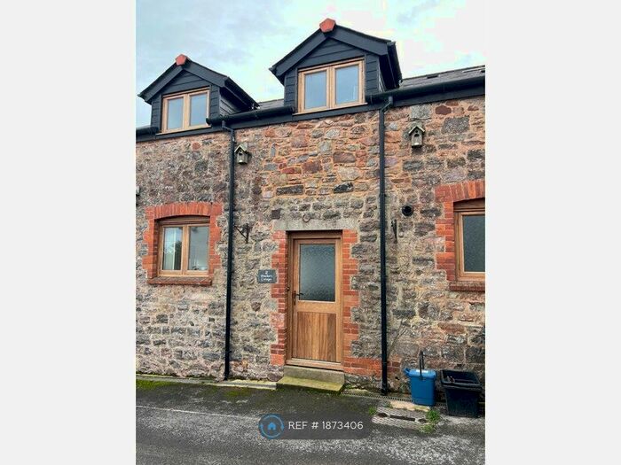 3 Bedroom Semi-Detached House To Rent In Poachers Cottages, Tiverton, EX16