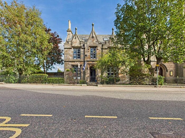 5 Bedroom Detached House For Sale In High Street, Banff, AB45