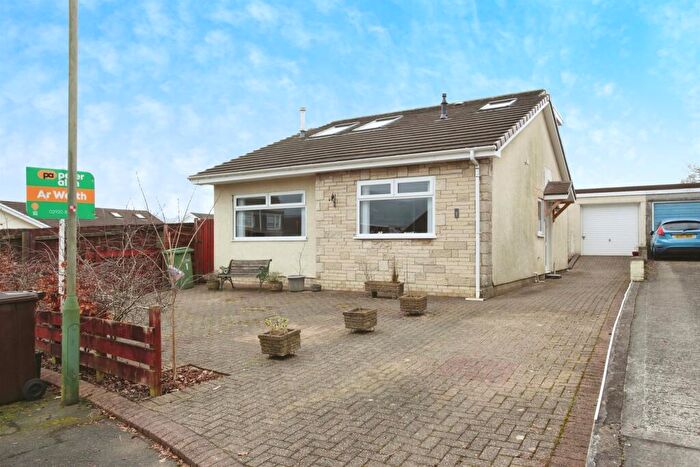 2 Bedroom Detached House For Sale In Beech Grove, Caerphilly, CF83