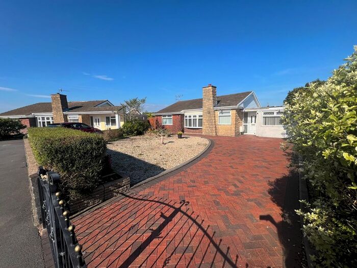 3 Bedroom Detached Bungalow To Rent In Hafan Y Don, Killay, Swansea, SA2