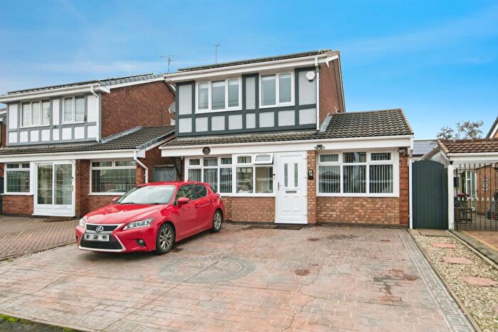 4 Bedroom Detached House For Sale In Brookfield Way, Tipton, DY4