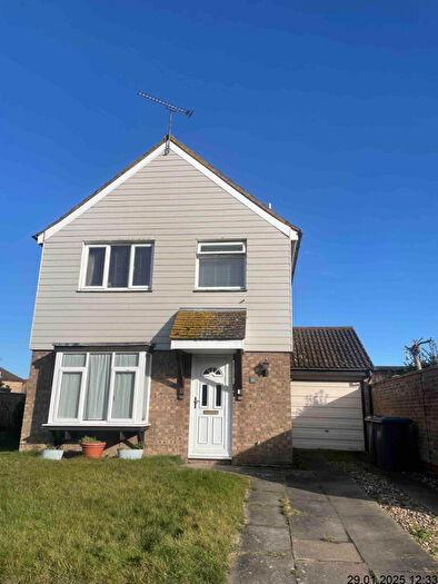 3 Bedroom Detached House To Rent In Trimley St Mary, Felixstowe., IP11