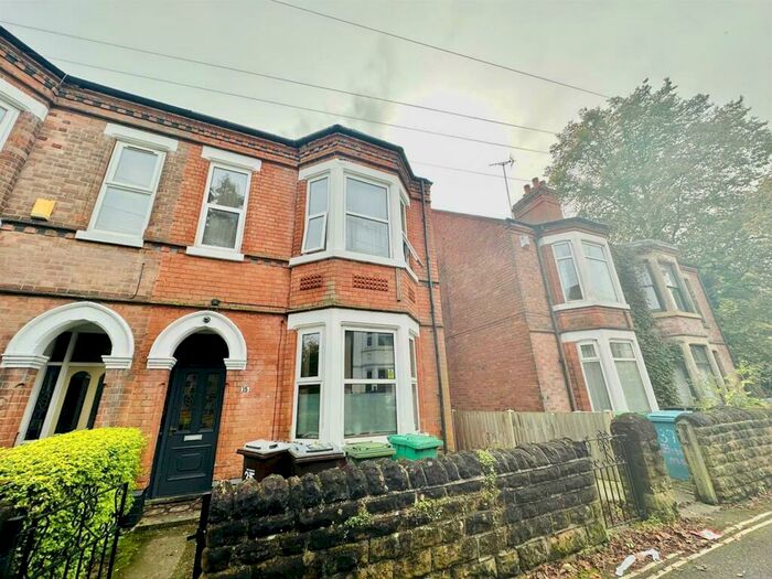 6 Bedroom House To Rent In Sherwin Grove, Nottingham, NG7