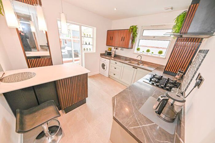 2 Bedroom Semi-Detached Bungalow To Rent In Springfield Close, Havant, PO9