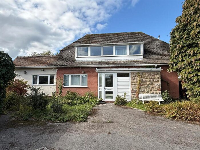 4 Bedroom Detached House For Sale In The Dell, Wrea Green, PR4