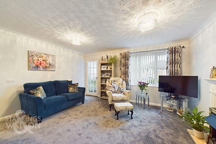 2 Bedroom Semi-Detached Bungalow For Sale In Wherry Reach, Acle, Norwich, NR13