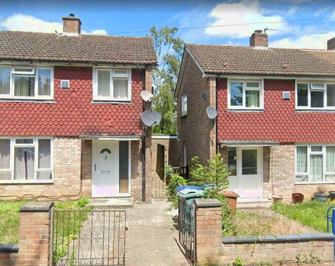 4 Bedroom Semi-Detached House To Rent In David Walter Close, Summertown, OX2