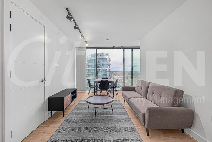 2 Bedroom Flat To Rent In Valencia Tower, Bollinder Way, London, EC1V