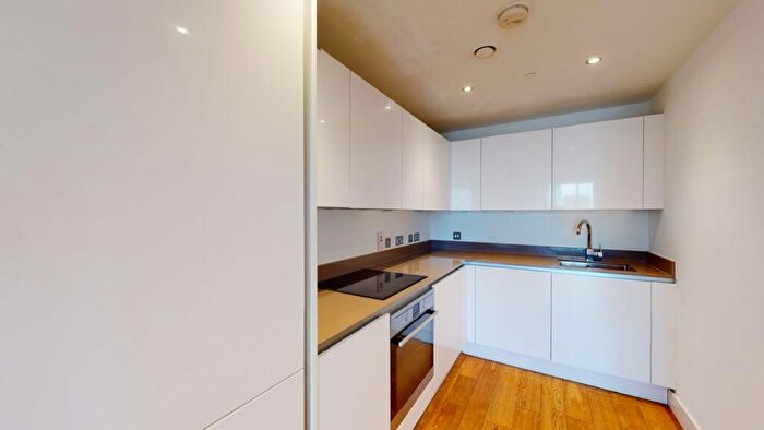 1 Bedroom Apartment For Sale In Cribb Lodge, Love Lane, London, SE18