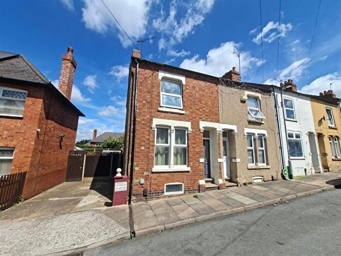 2 Bedroom House For Sale In Essex Street, Northampton, NN2
