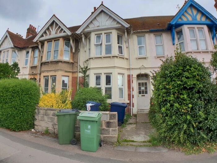 5 Bedroom Terraced House To Rent In Cowley Road **Available In August **, OX4