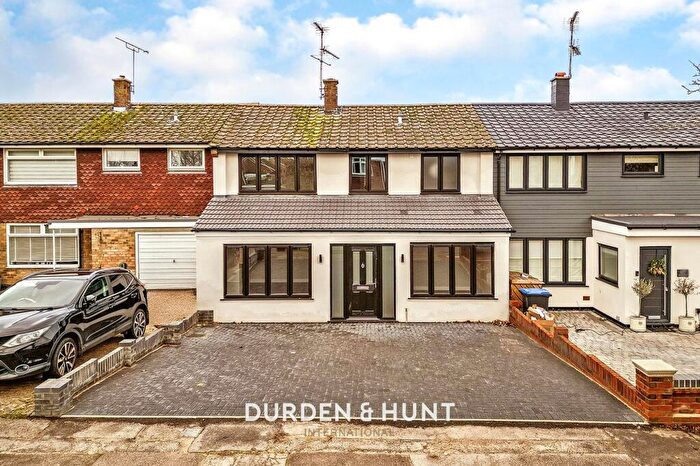 3 Bedroom Terraced House For Sale In Woodland Way, Ongar, CM5