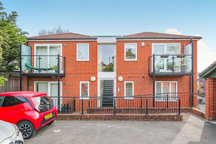 1 Bedroom Flat For Sale In Goodwin Drive, Sidcup, DA14