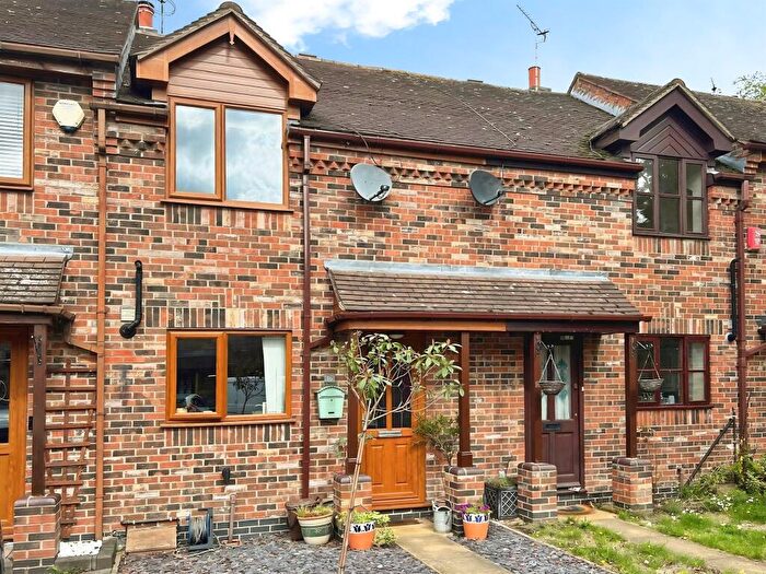 2 Bedroom Character Property For Sale In The Riverbank, Willington, Derby, DE65