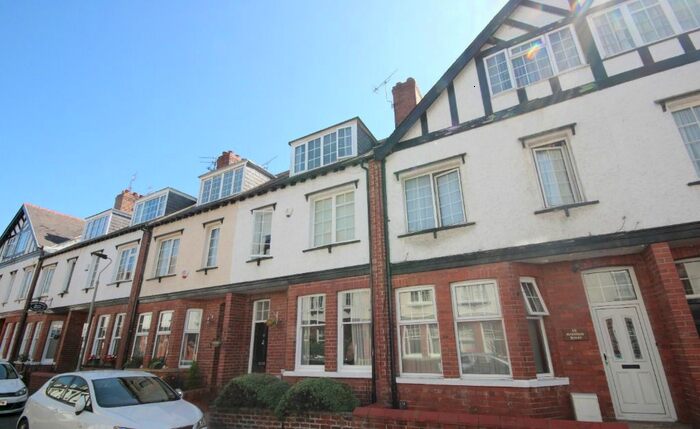 4 Bedroom Terraced House To Rent In Queen Anne`S Road, Bootham, York, YO30