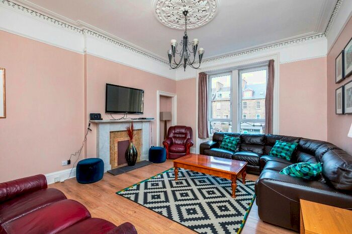 3 Bedroom Flat To Rent In Leith Walk, Leith, Edinburgh, EH6
