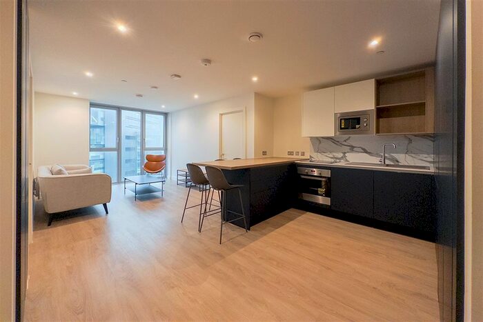 2 Bedroom Flat To Rent In Riverview, New Bailey Street, Salford, M3