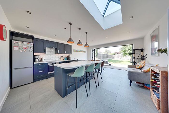 3 Bedroom End Of Terrace House For Sale In Pleasance Road, Orpington, BR5
