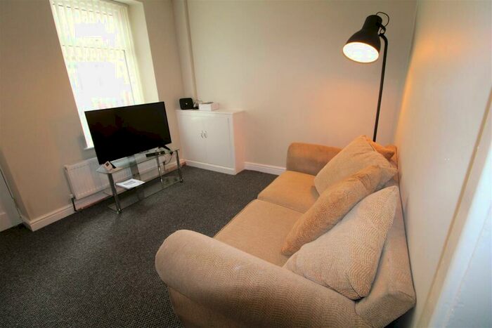 3 Bedroom Private Hall To Rent In Ridge Street, Lancaster, LA1