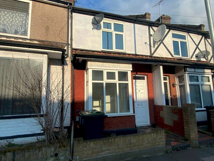 2 Bedroom Terraced House To Rent In Singlewell Road, Gravesend, Kent, DA11