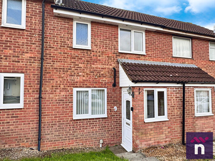 1 Bedroom Terraced House For Sale In Swallow Drive, Frome, BA11